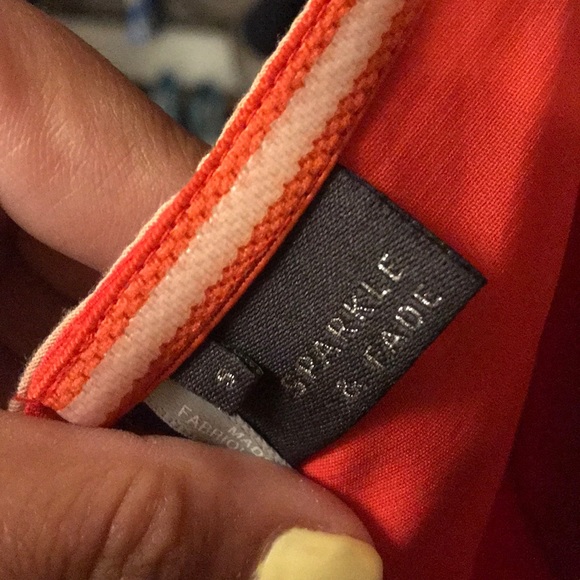 Dress - Picture 3 of 3